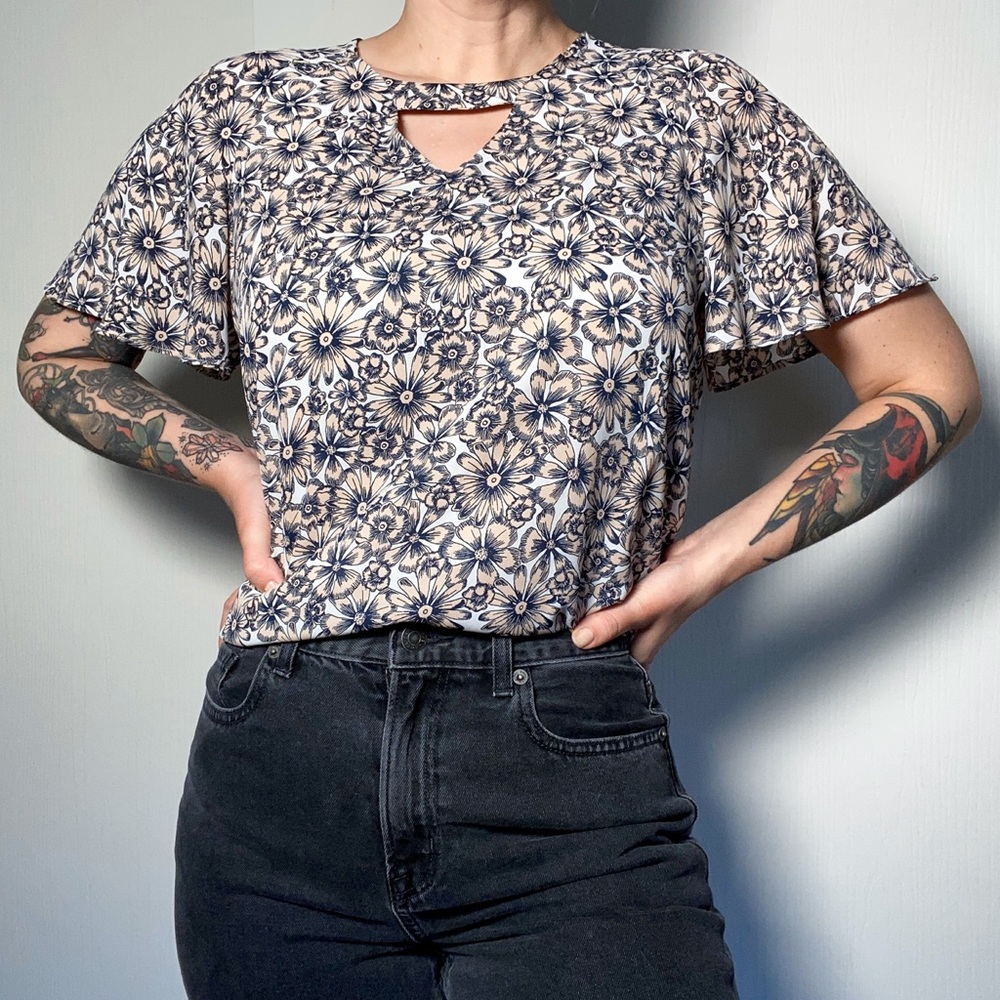 Banana Republic Floral Short Sleeve Blouse